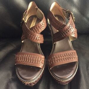Banana Republic wedges Sz 6 1/2 M